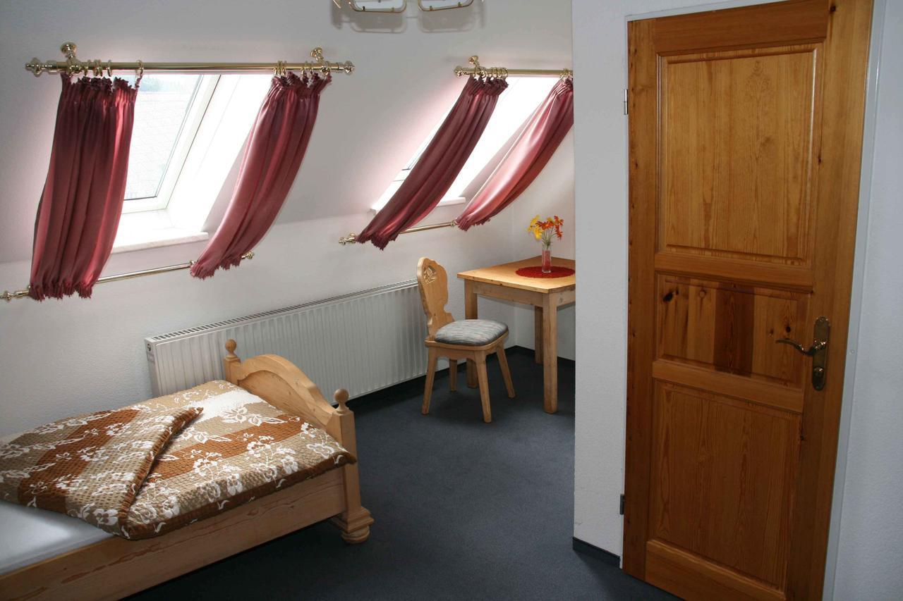 Hotel Stadt Pausa Bilik gambar