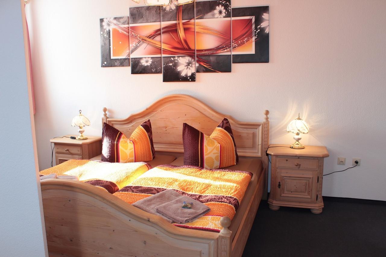 Hotel Stadt Pausa Bilik gambar